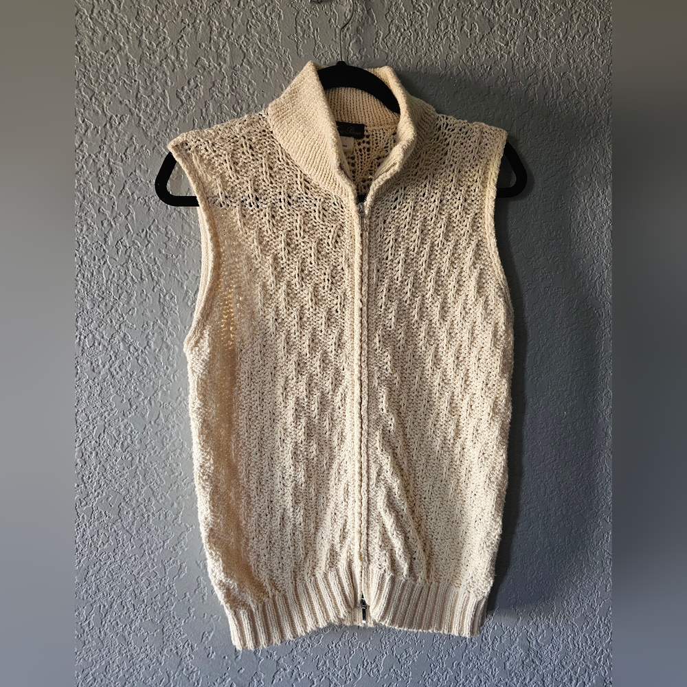 Loro Piana Cream Cable-Knit Sleeveless Zip Cardigan